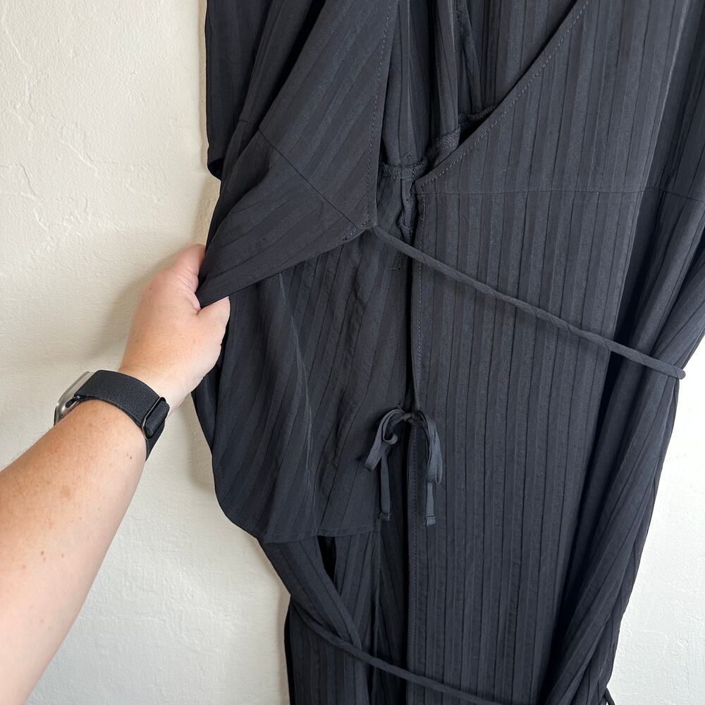 NWOT Everlane The City Stripe Puff Sleeve Black Ribbed Midi Wrap Dress 10 - Picture 7 of 15